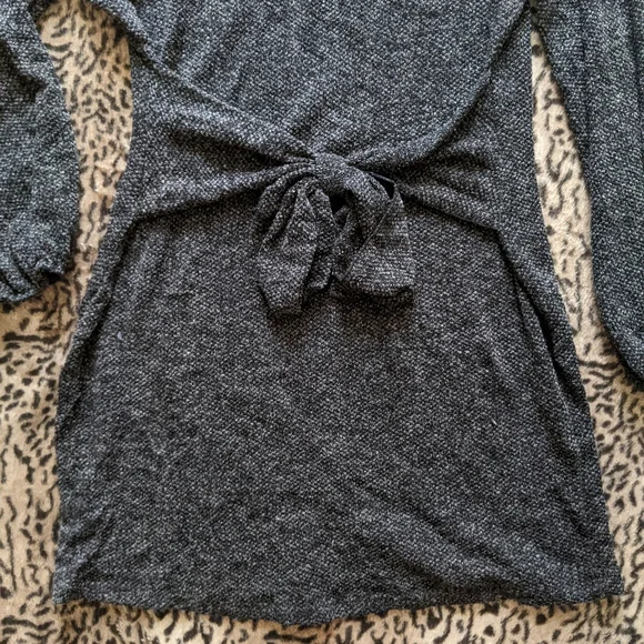 Tie front mini Dress - Picture 5 of 7